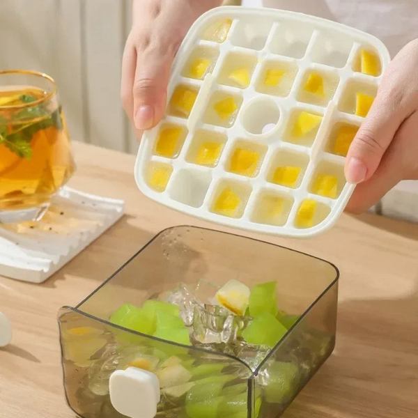Eiswürfelmaschine